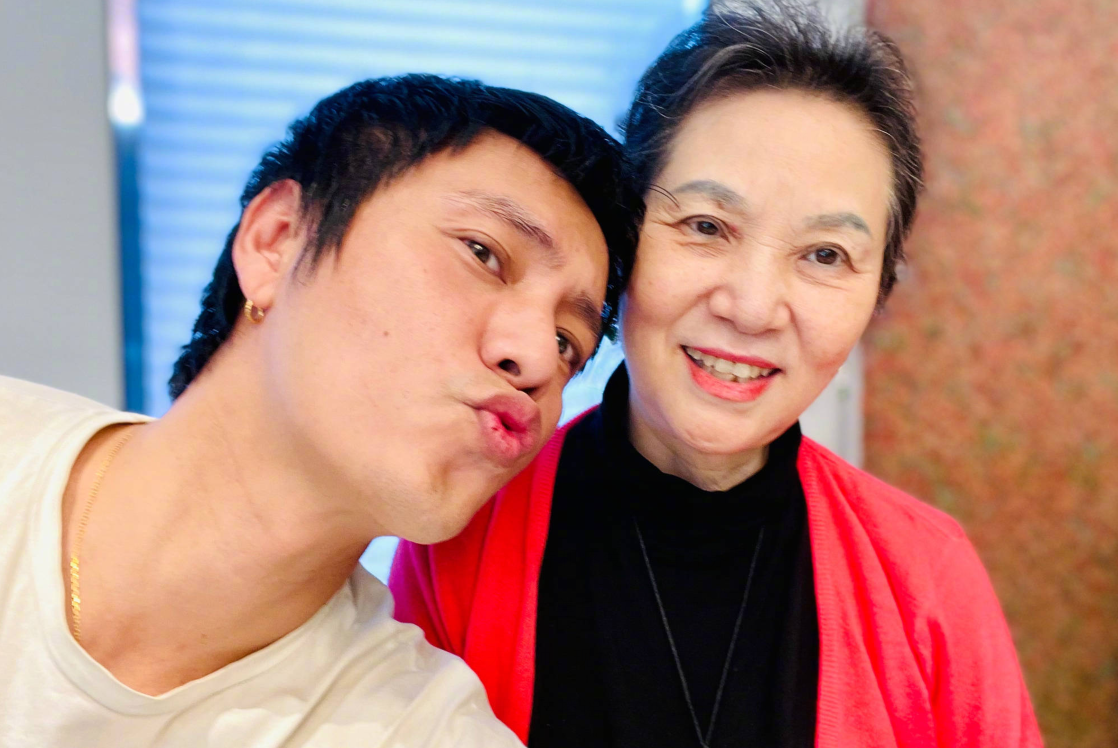 陈坤儿子陈佑尊社媒庆祝父亲节，越来越帅气，生母身份至今是谜团