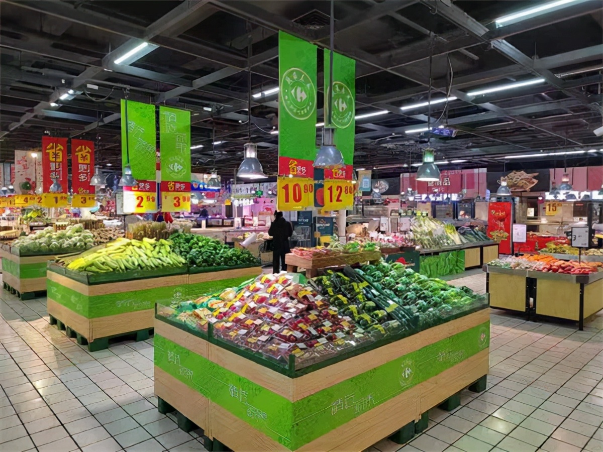 市南区生活物资供应充足