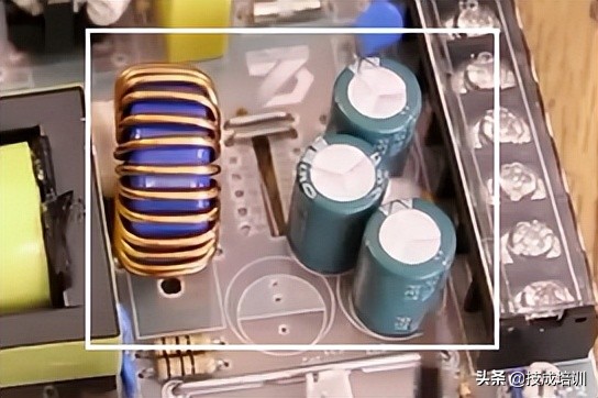 不知道开关电源“五脏六腑”在哪的电工，不是一名合格的维修电工