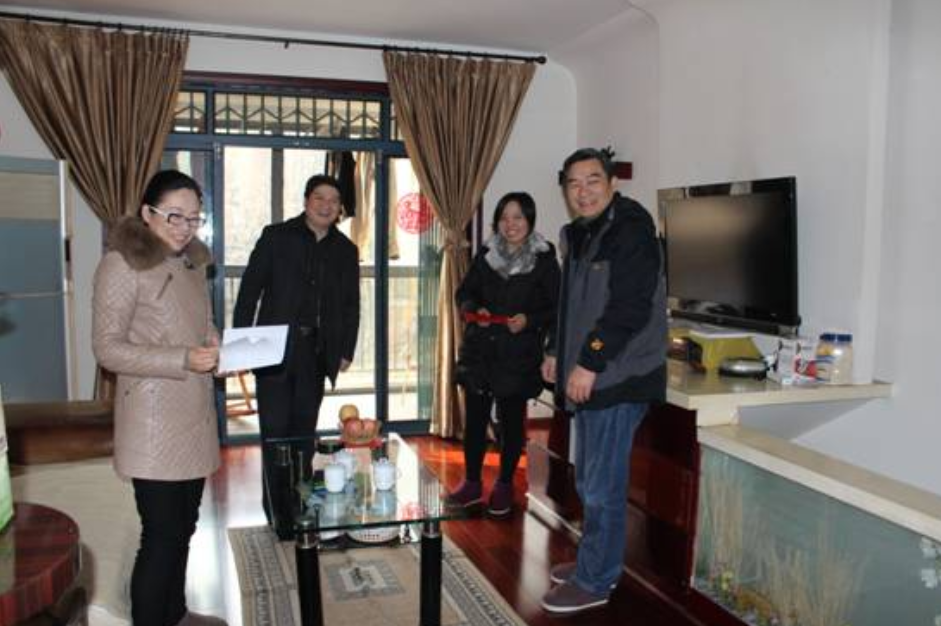 战友牺牲后，他信守诺言去战友家尽孝，9年后娶战友妹妹为妻子