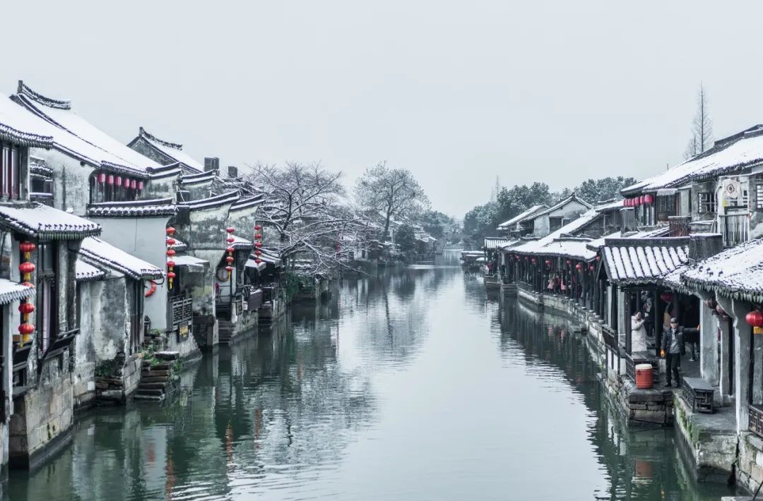 漫天飞雪的诗句（分享10首描写雪景的最美诗词）