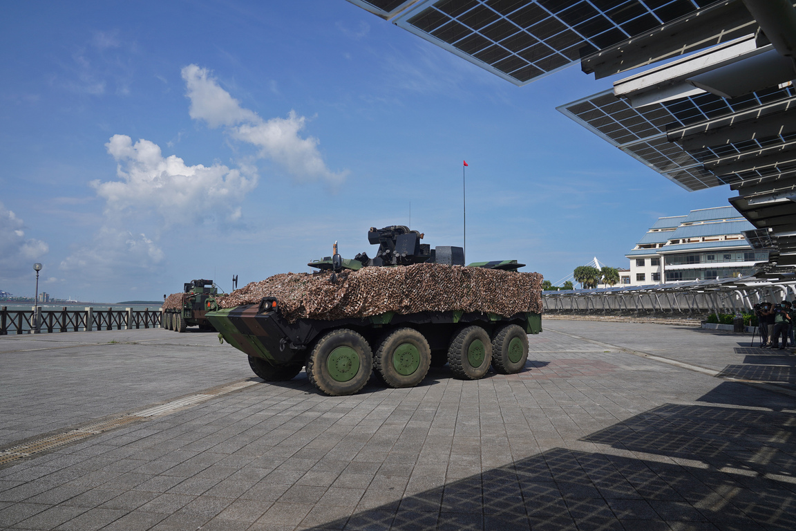 ���Ͻ���̨���Լ���Խ�ž������ս����̨���ѣ���ָ����������