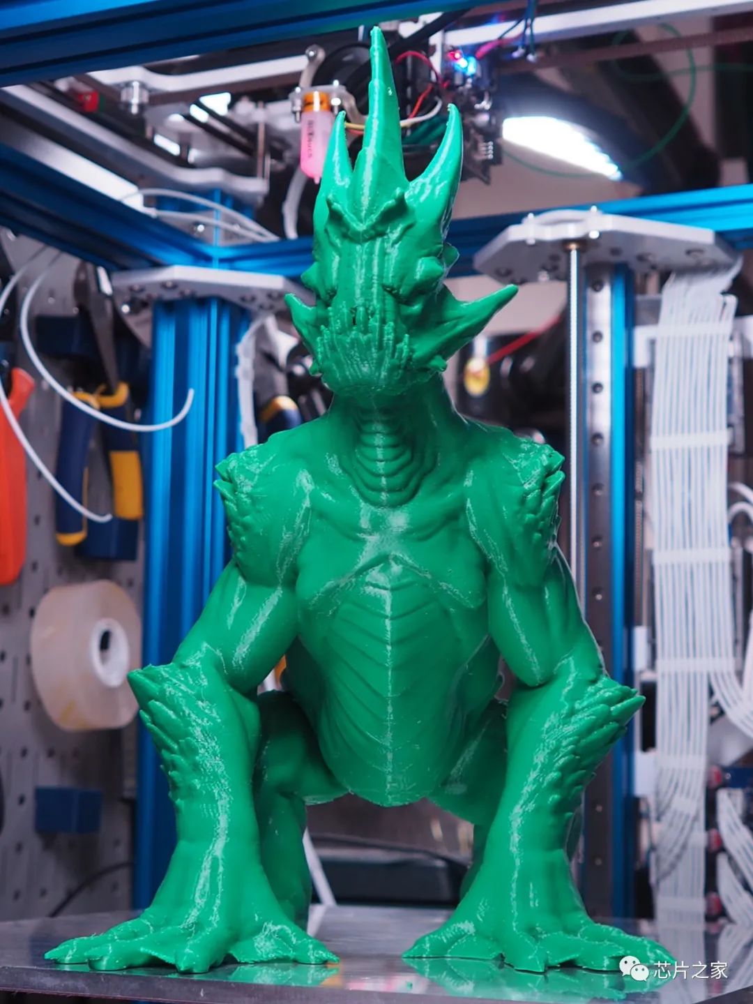 明明是同事，为何离职前要在可调电源上动手脚