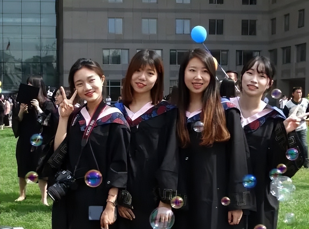 再优秀的专科生也不如本科生？专科生算大学生吗？官方给出答案