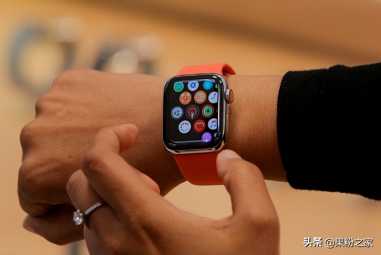 Apple Watch全新功能：将可检测脑震颤和房颤