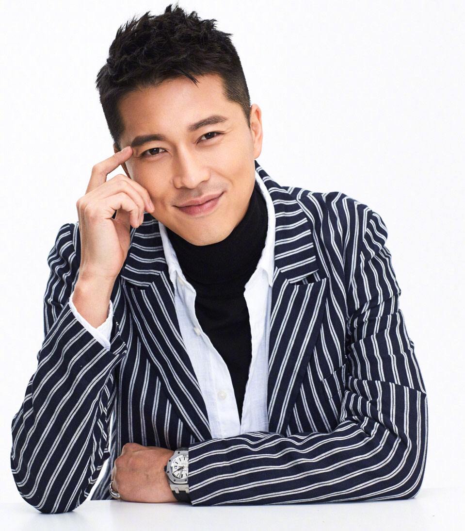 情史干净的6位男星，个个是“妻管严”恩爱多年，牵手就是一辈子