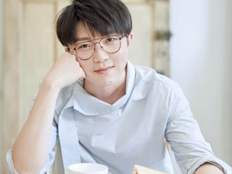 身高最有欺骗性的10位男星，看脸只有1米7，实际却有1米8