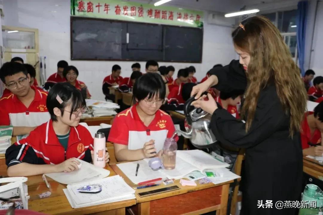 衡水枣强中学校园美食情暖莘莘学子(图5)