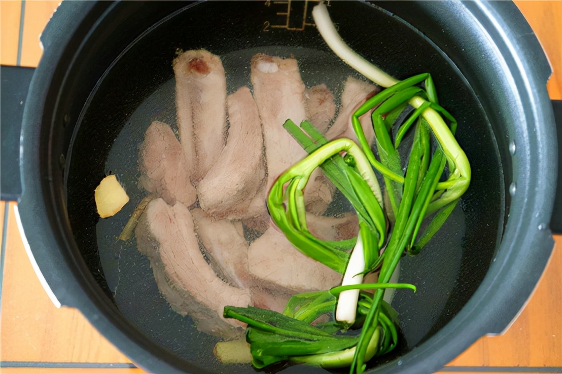 海帶燉排骨,海帶燉排骨的做法