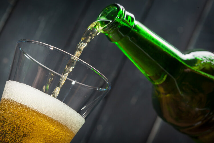 长期喝白酒可以延年益寿，预防肿瘤？喝白酒是好还是坏？真相来了