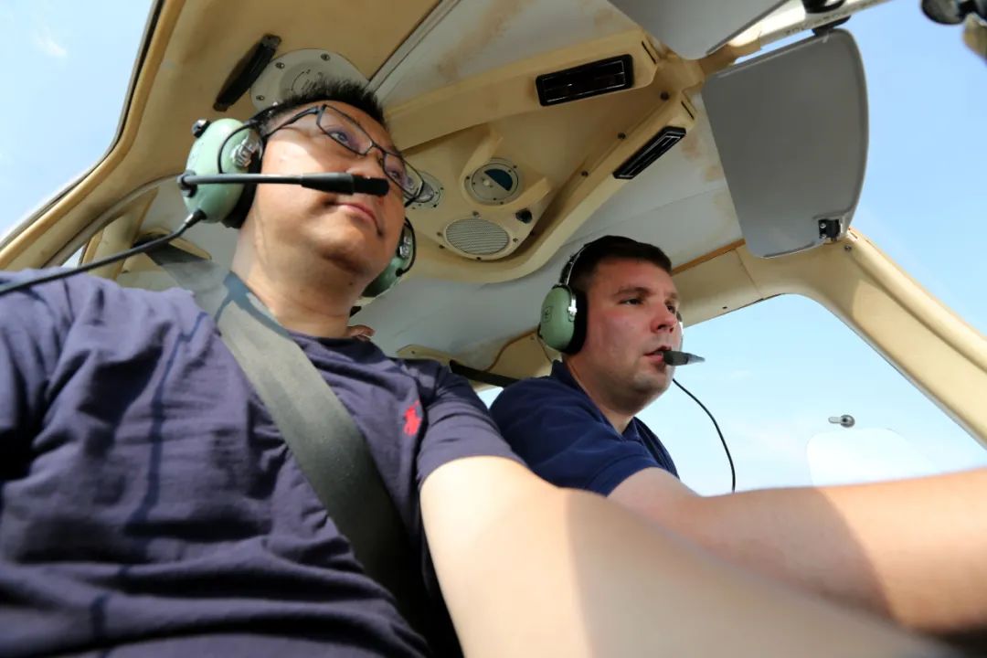 周周说名校｜毕业即成“香饽饽”，美澳飞行学院了解一下