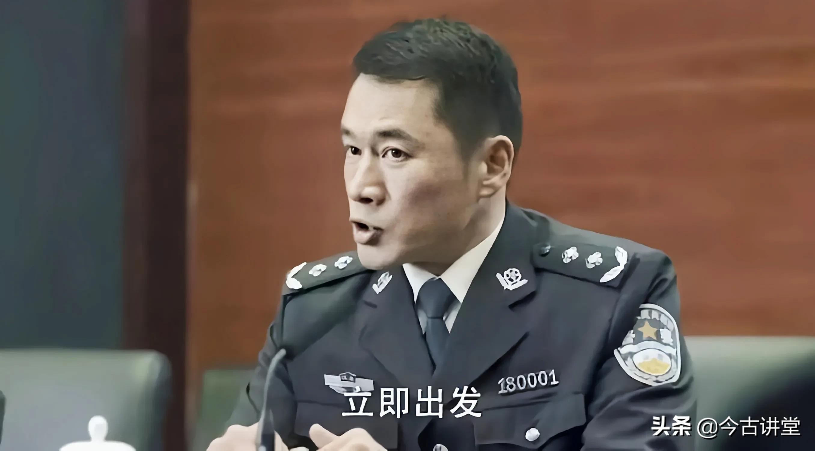 2002年，江苏一律师报警：我的情人突然失踪，刑警说：被你杀了吧