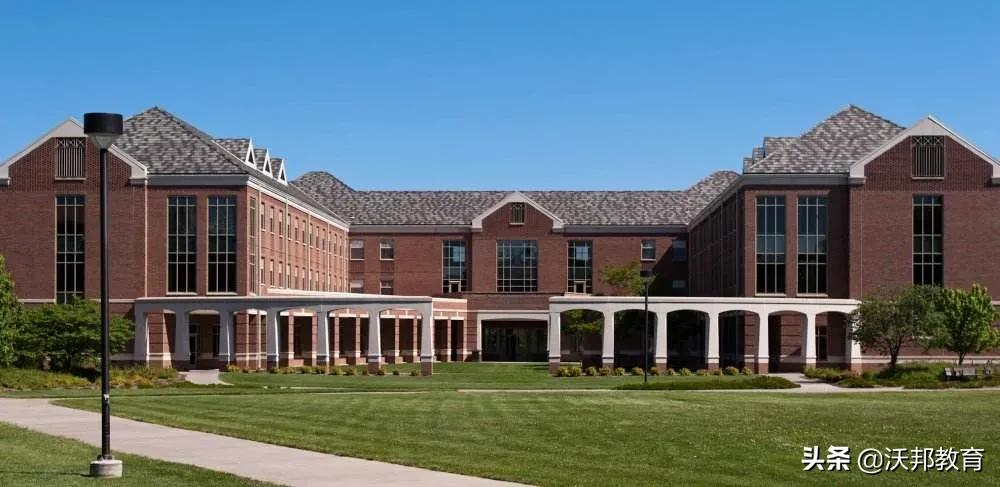 你听说过Big Ten“十大联盟”吗？不输常青藤的高性价比大学