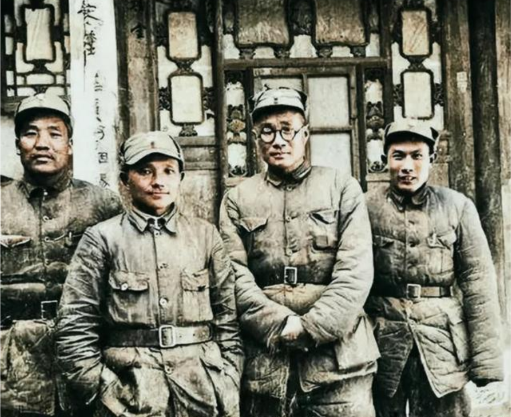 三野战功第二，为啥元帅排名陈毅在四大野战军司令员中最低？