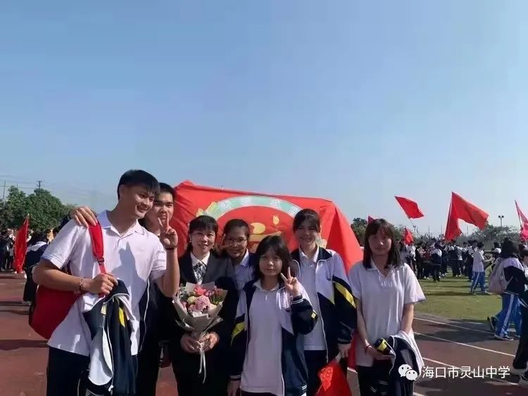 十八而志，冲刺高考！海口各中学举行成人礼暨百日誓师大会