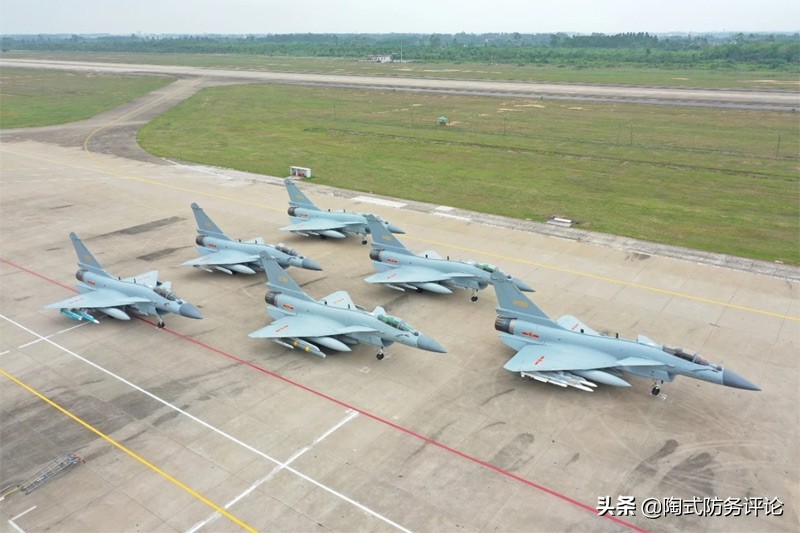 �й�ռ����������г����������վ�����Σ�ա���ս����