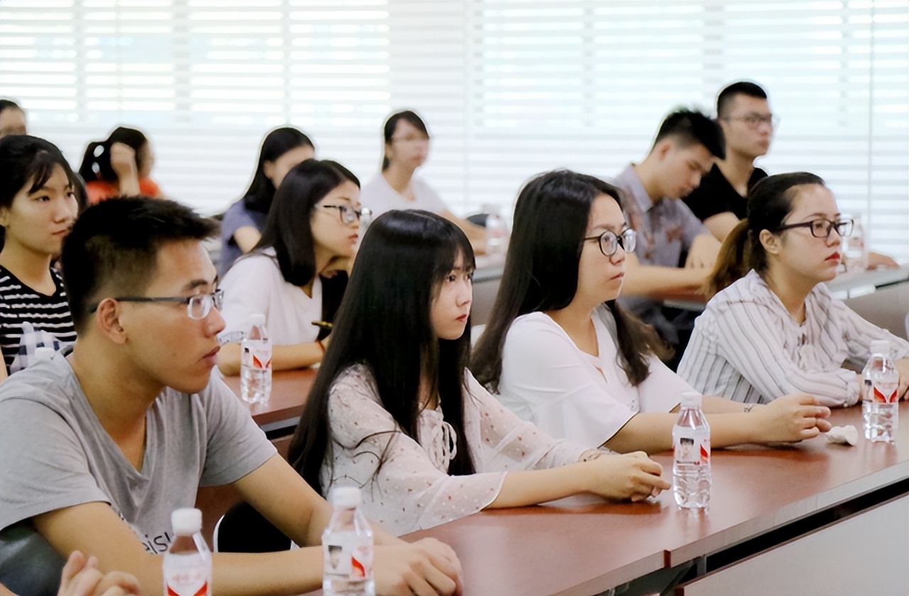 兰州交通大学一学生在宿舍意外死亡，校方通报公布，令人惋惜