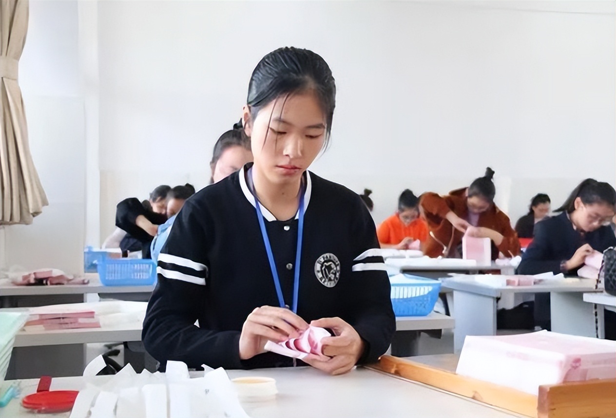 不愁找工作的3个专业，毕业生各个单位抢着要，22届考生不妨试试