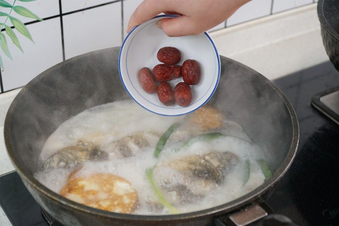 最适合男人吃的水产排行榜，鳝鱼排第四，泥鳅排第三，建议了解