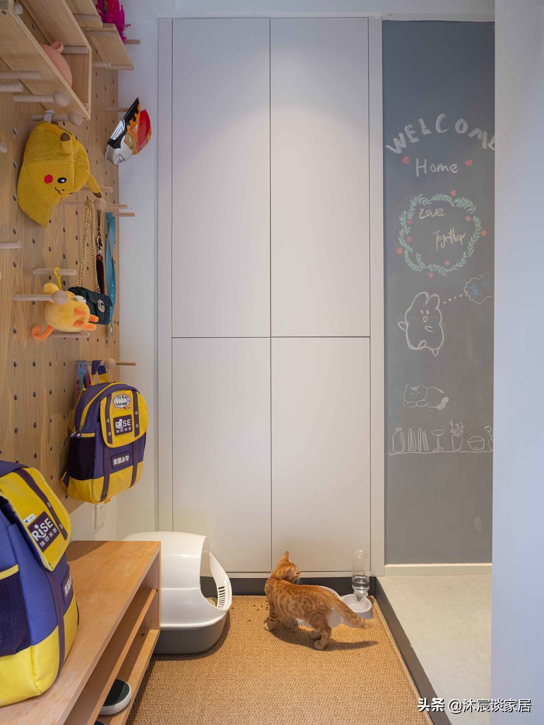 武汉蜗居：40m²挤进一家4口，把客厅去掉室内多间房，温馨又幸福