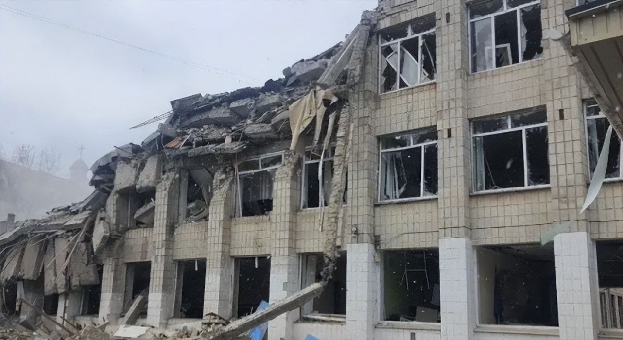 �������׽׶ξ����ж��ɹ��������������������Ԥ��Ŀ�껹�Ǵ�ţ