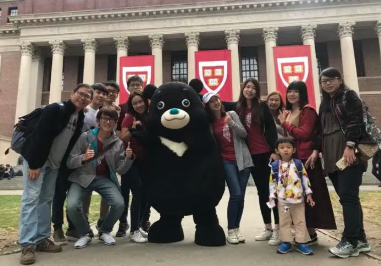 哈佛大学“教授收入”公开，比清北多了不止一星半点，引网友热议