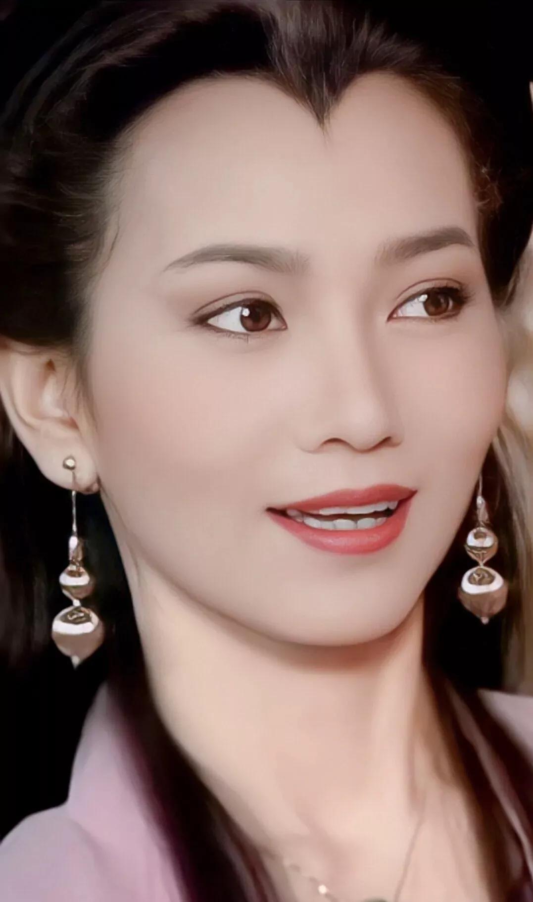 (白素贞)新白娘子传奇，有一种说不出的美