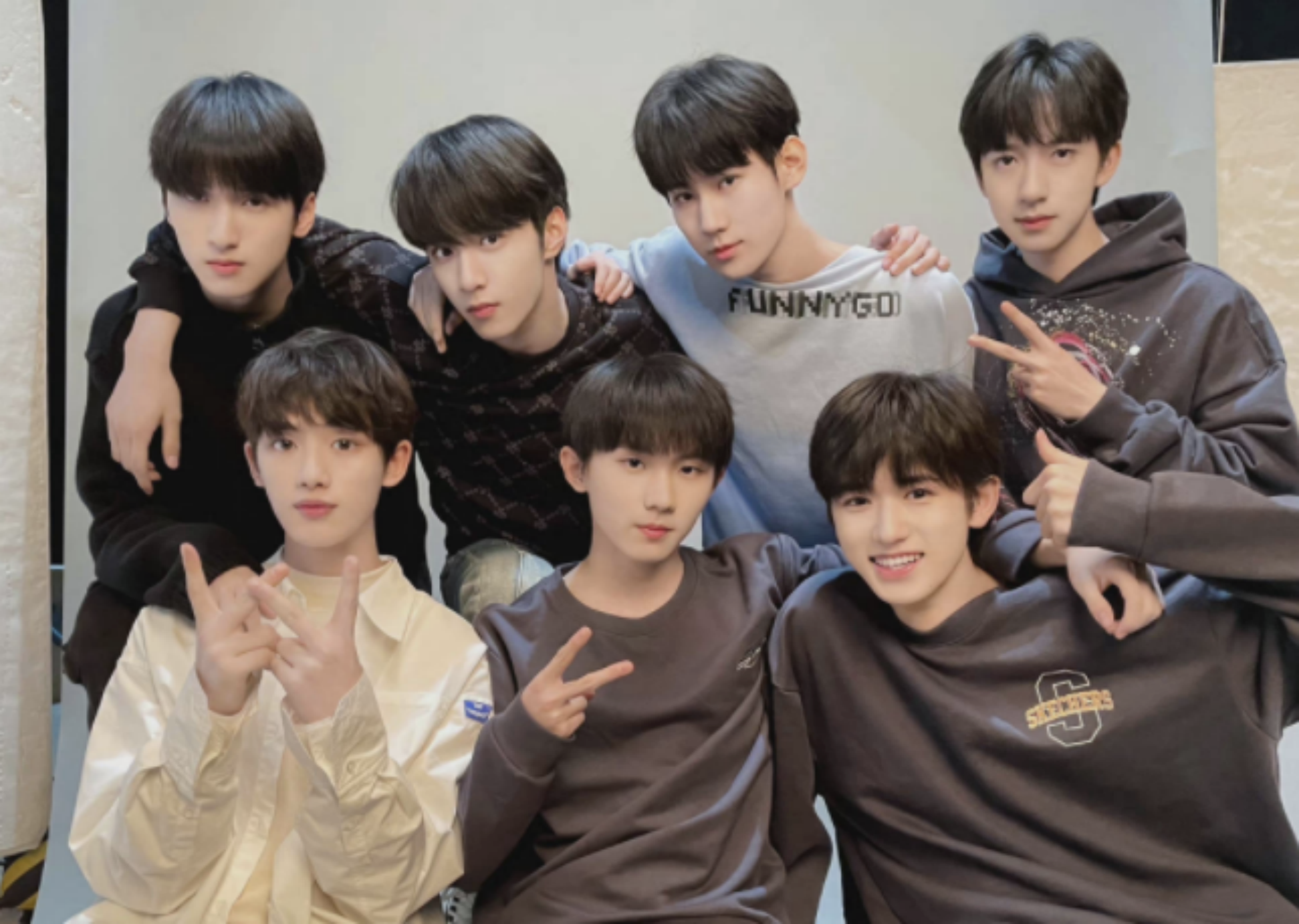 时代少年团一路走来,他们真的是一起长大,一起经历了太多