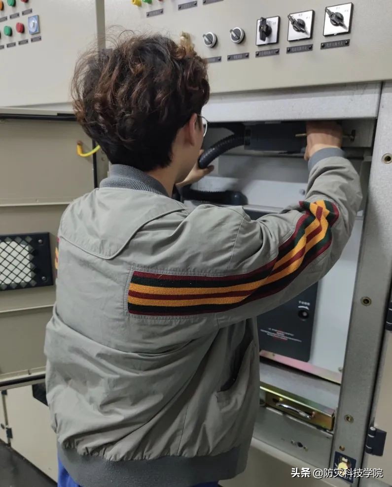 三好学生系列 | 充实自我，努力沉淀——李嘉勇