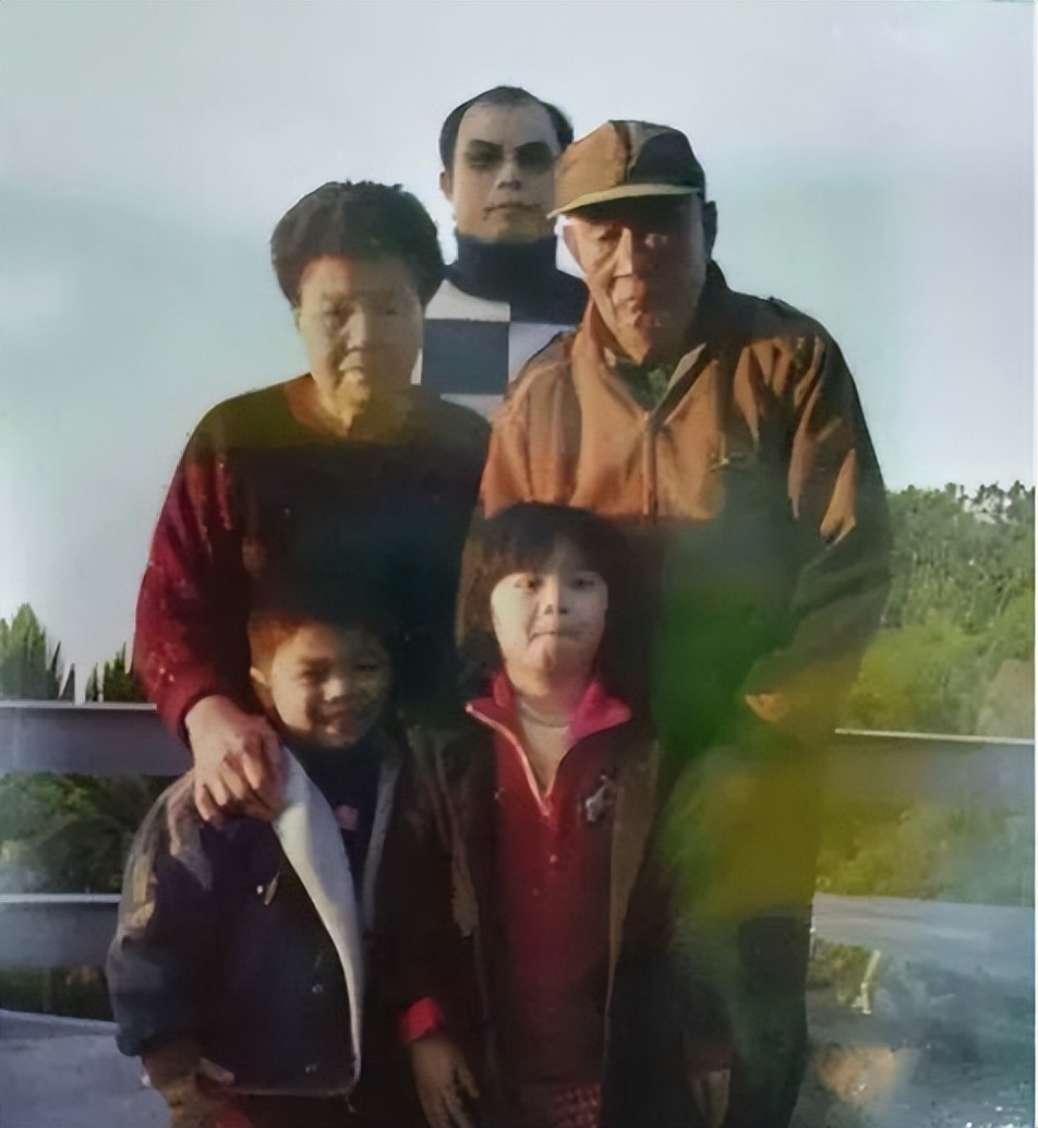 97岁台湾老兵，阔别家乡77年，两岸助力下踏上回家路：我还要再来