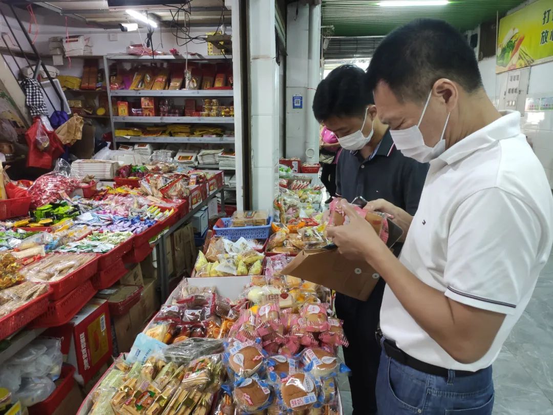 漳州市市场监管局全员发动助力创城攻坚