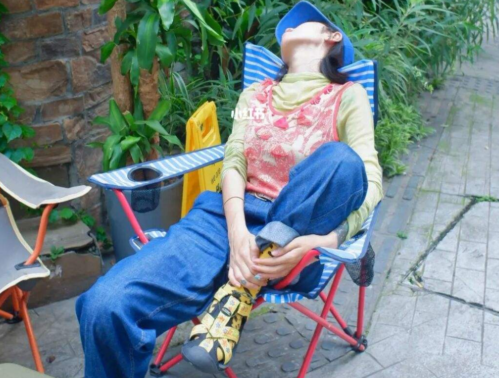 人类生理结构的不合理，明明是最高等生物，却出现了这种问题