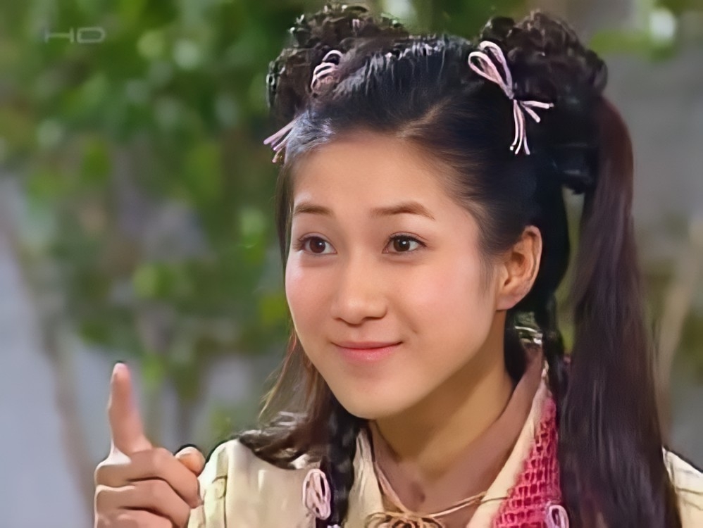 说出这句经典台词的便是《搜神传》中"好彩妹"的扮演者钟嘉欣