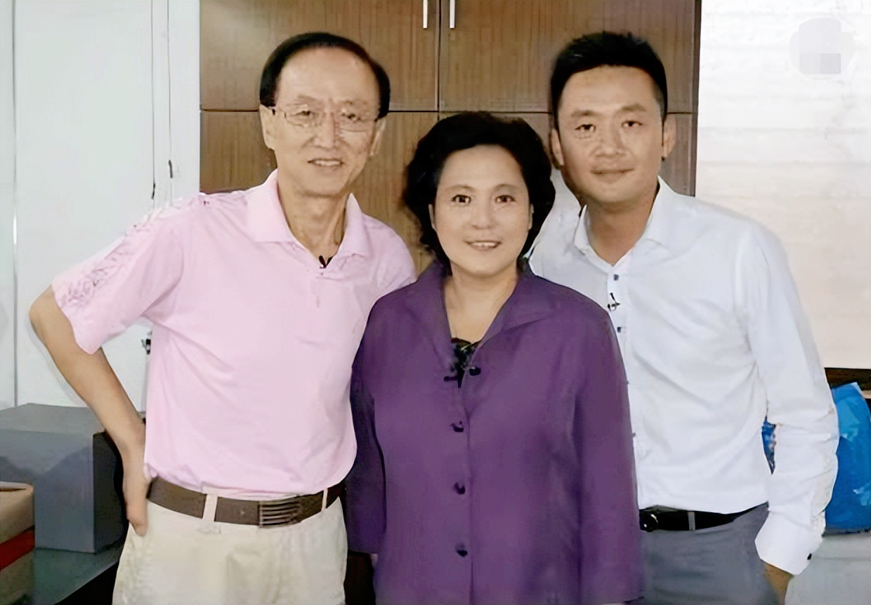 坎坷男星李坤霖：演配角走红，亲情和婚姻都有泪