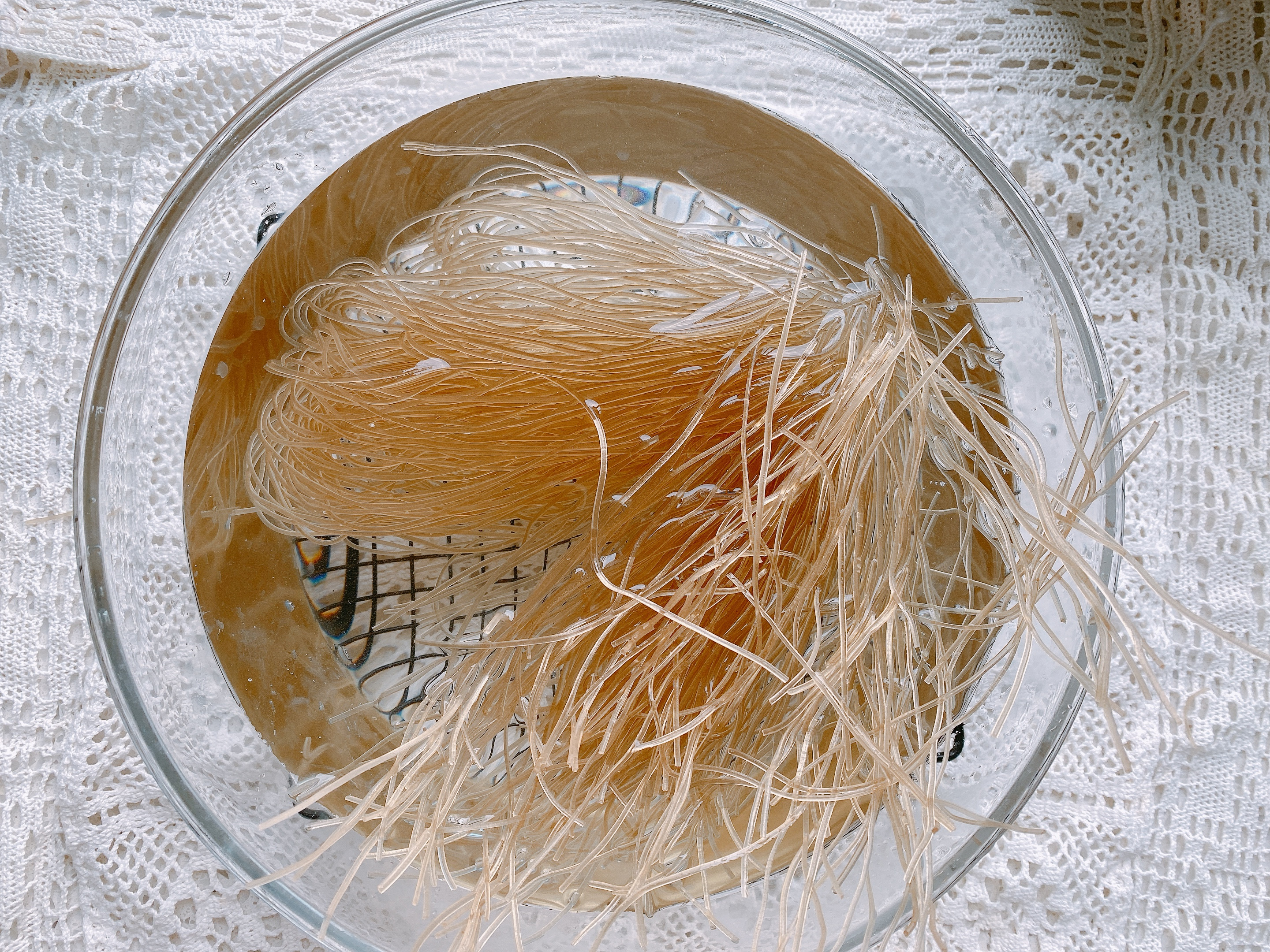 喜欢吃红薯粉的要试试这个做法，开胃解馋，比白菜炖粉条还要好吃