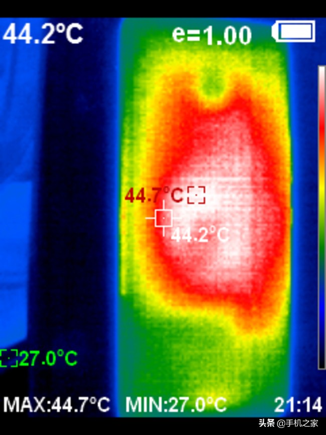 腾讯ROG游戏手机6 Pro体验 虽是腾讯联名 更是原神游戏神机
