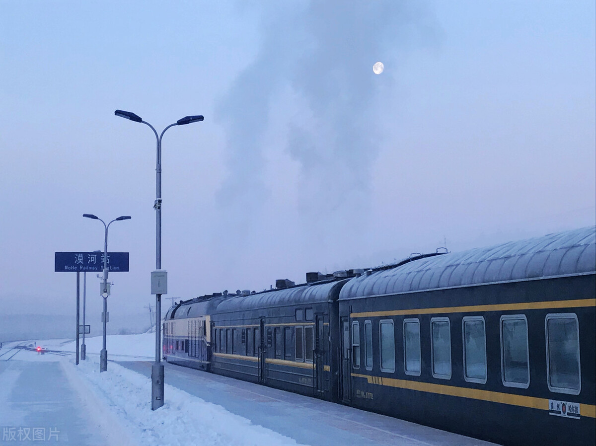 大连-长白山k7511列车