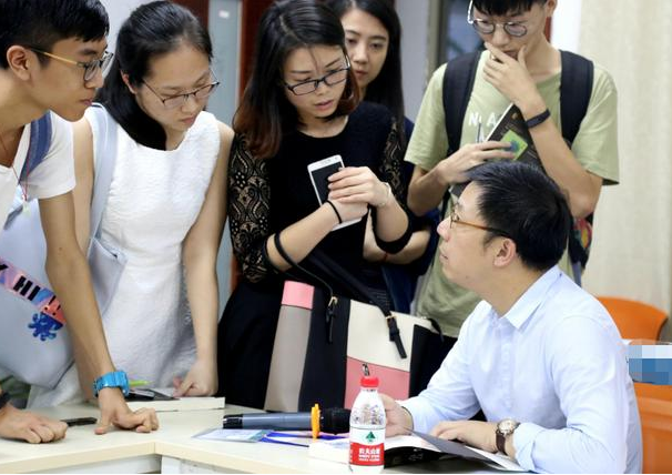 学校请假（大学生）