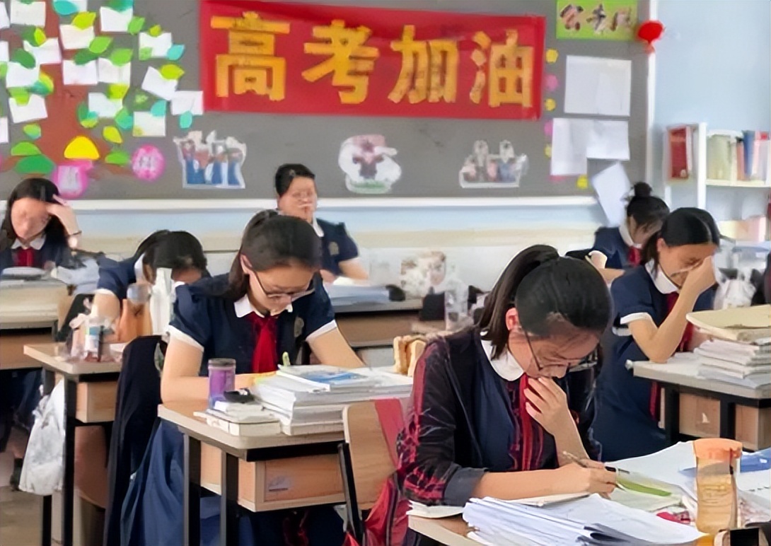 2022高考人数出炉，河南再次“拔得头筹”？山东、广东也不甘落后