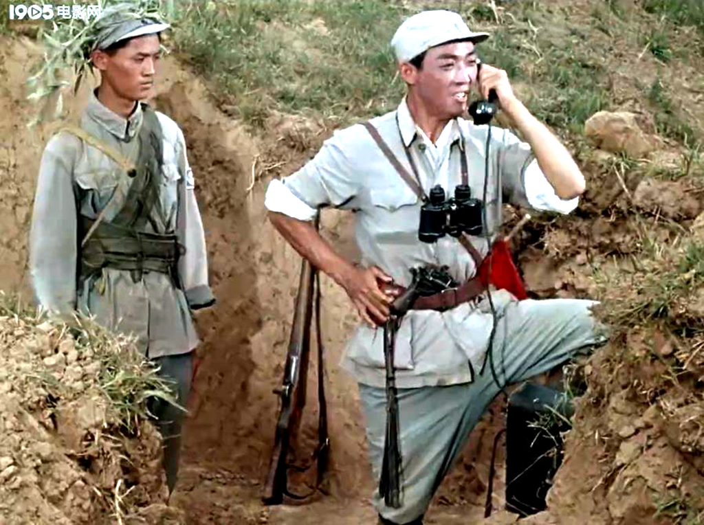 他在《东进序曲》有台词“要猛要吹冲锋号”，《佩剑将军》演刘峙