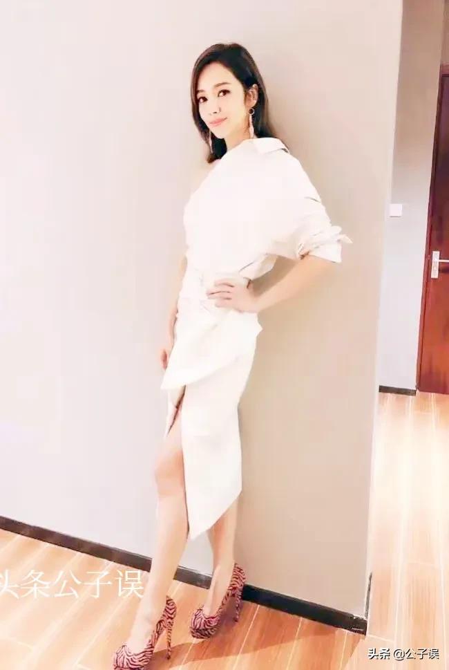 侯佩岑情史，情别连胜文，情散周杰伦，情定黄柏俊，一个妈两个爹