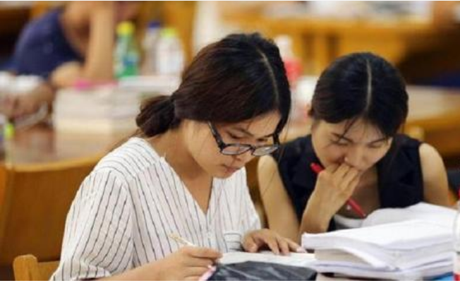 被大学录取了不去有什么后果（考生被985大学录取）