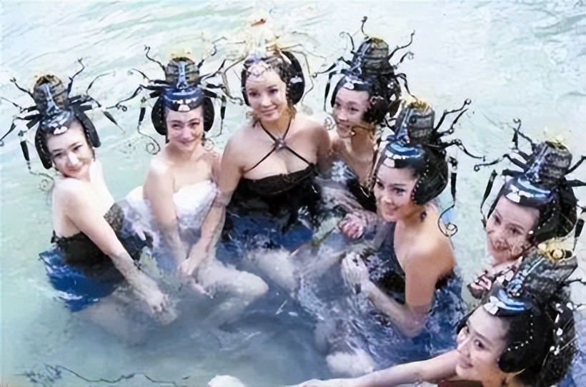 《西游记》导演：我找遍全国的漂亮妞，你们却只盯着只猴子看？