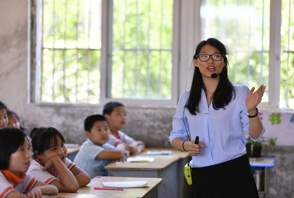地方师专院校学生的教师职业技能培养研究——以英语学科教学为例