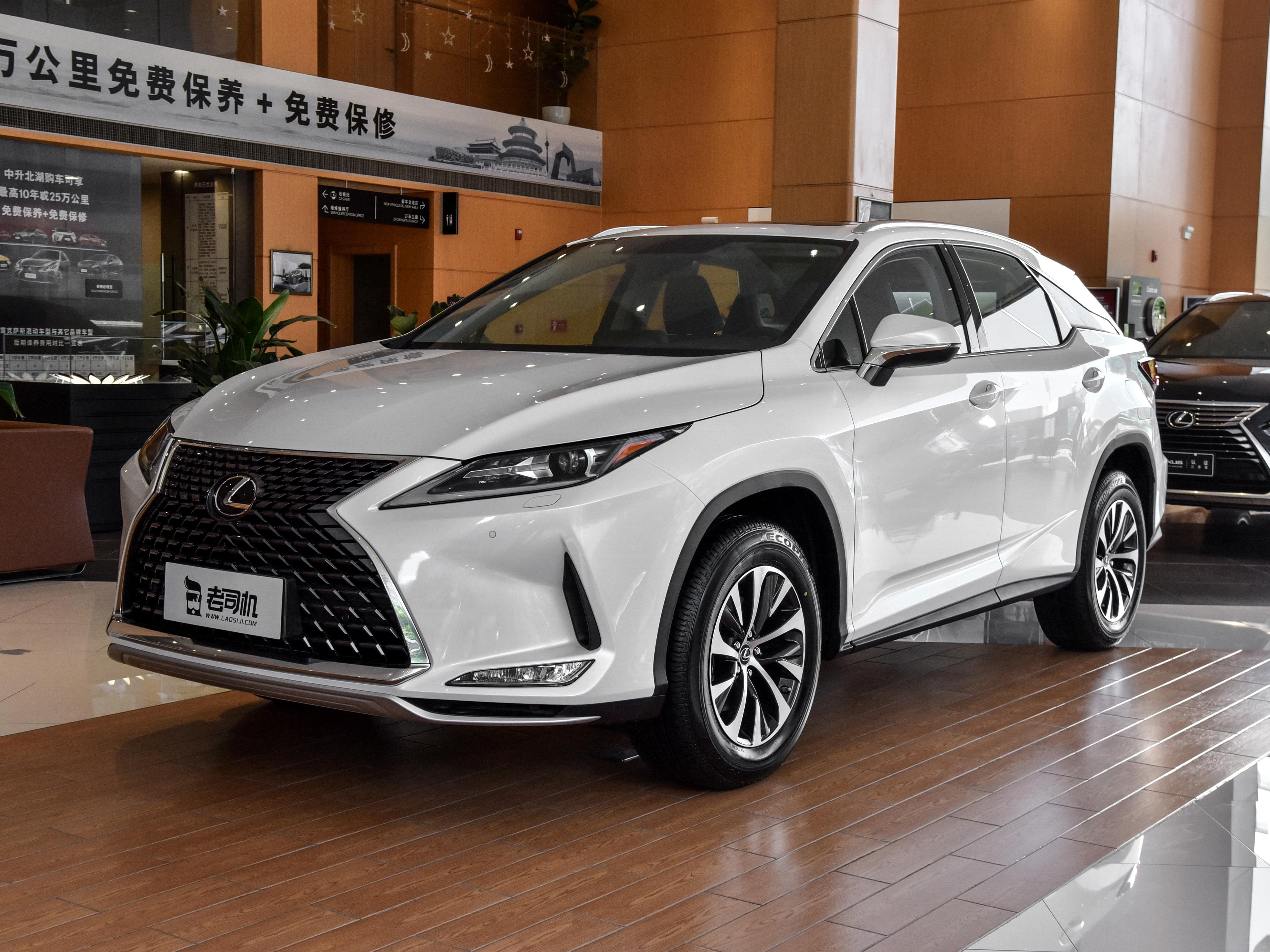 原装进口,日系豪华,空间颇大的豪华suv,实拍雷克萨斯rx