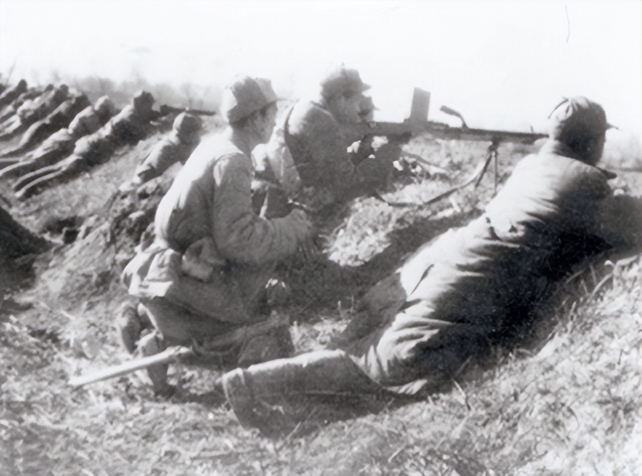 《亮剑》赵刚原型：清华大学高材生，建国后调往北京，成公安部长