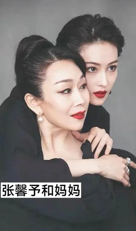 19位女星母女合照，你看谁更像妈妈？