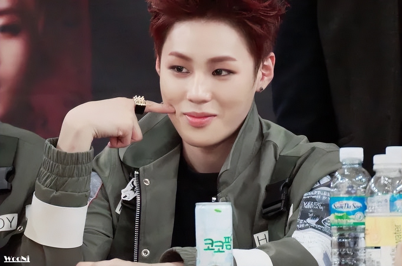 时隔七年再见依旧记得粉丝！如此宠粉的爱豆让人怎能不爱？