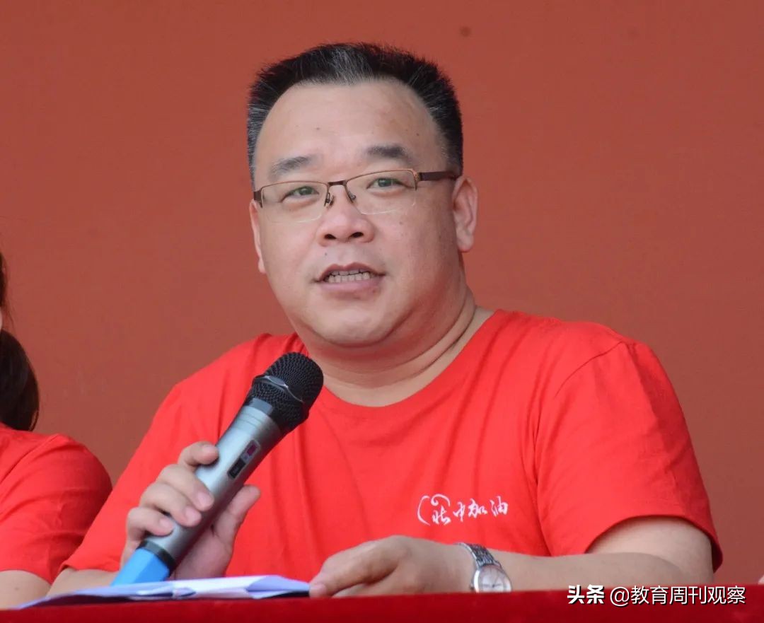 忻州市北方中學(xué)2022年初三畢業(yè)典禮(圖15) 忻州市北方中學(xué)2022年初三畢業(yè)典禮(圖15)