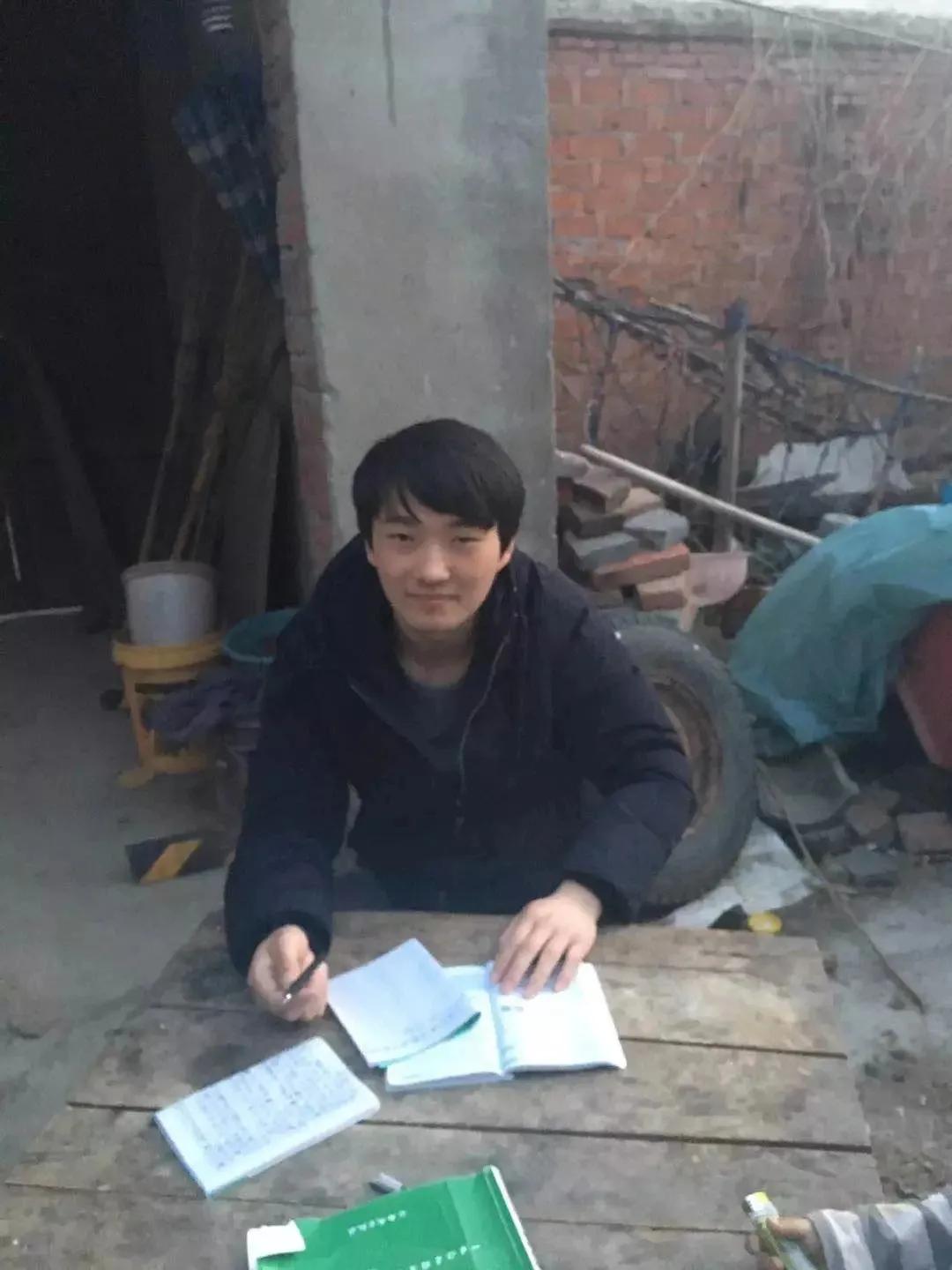 读书苦不读书更苦，吃不了学习的苦就得吃生活的苦